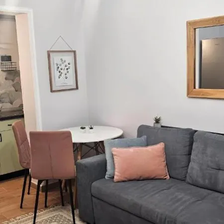 Nuci's Place Апартаменты