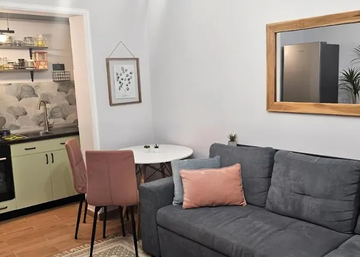 Nuci's Place - The Signature Collection Apartman *