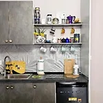 Nuci's Place - The Signature Collection Apartment *