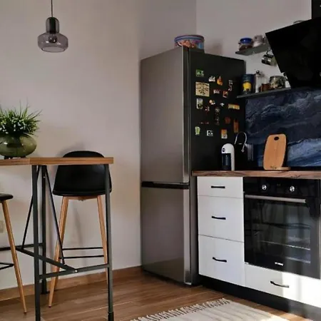 Apartment Nuci's Place